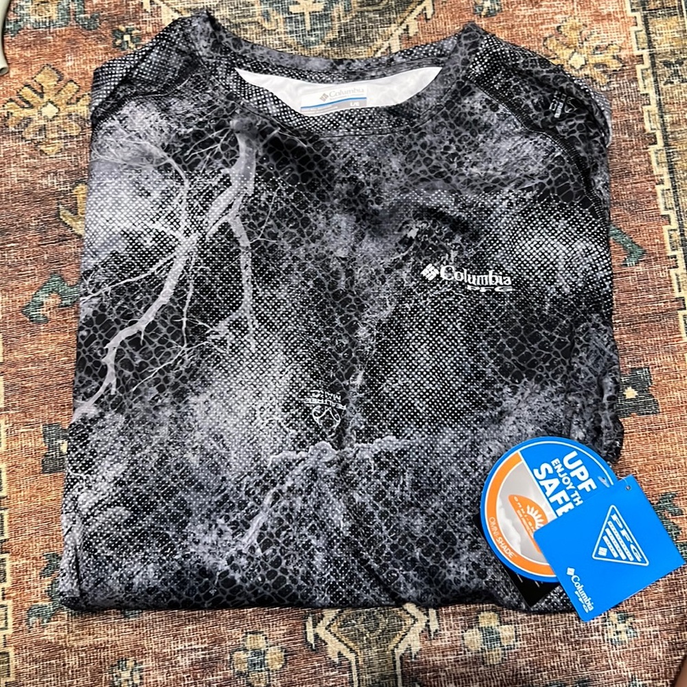 NWT Columbia long sleeve